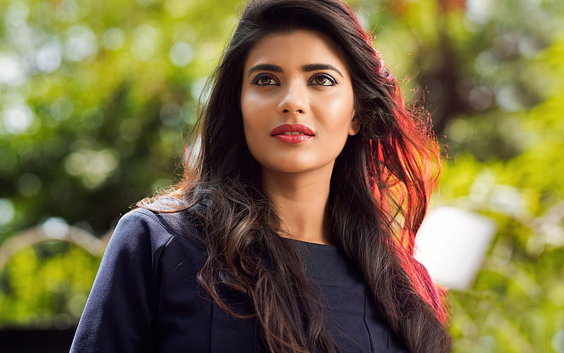 hd wallpaper aishwarya rajesh portrait face indian actress bollywood india hoot beautiful indian woman