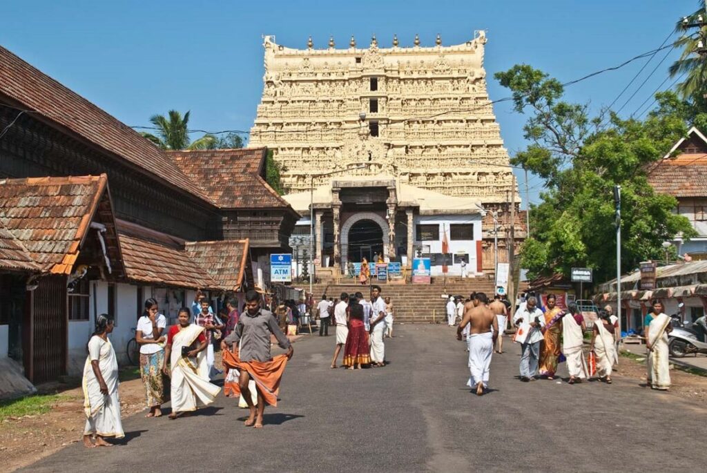 shri padmanabhaswamy temple kovalam kerala 1024x685